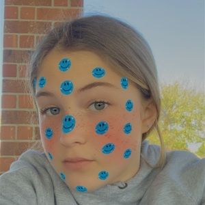 Meet your Posher, Aly